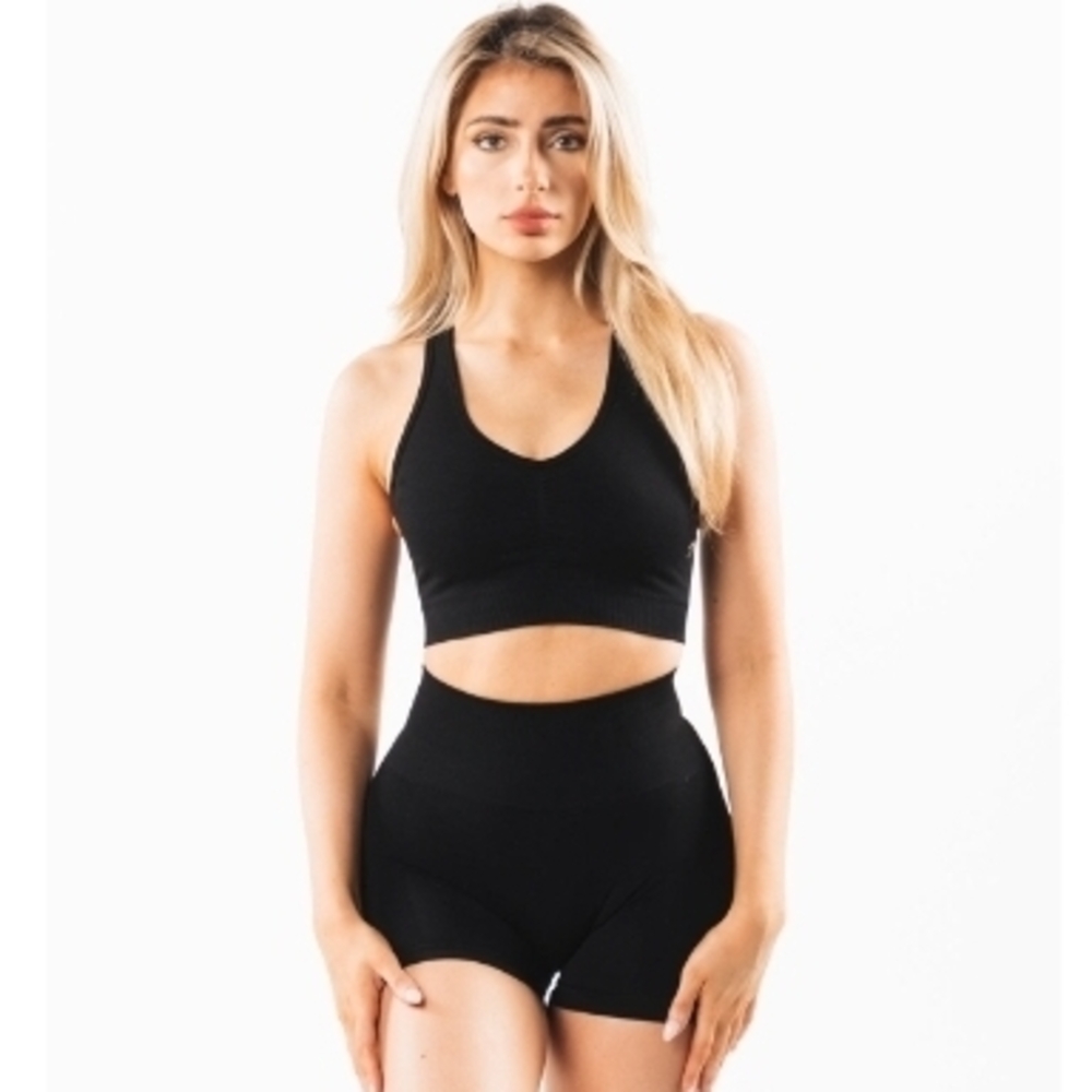 Alphalete Black Sports Bra